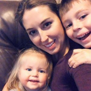 Meet your Posher, Sarah